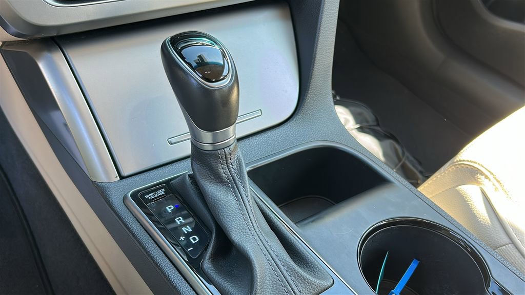 Used 2017 Hyundai Sonata Limited w/ Ultimate Package 04 image 20