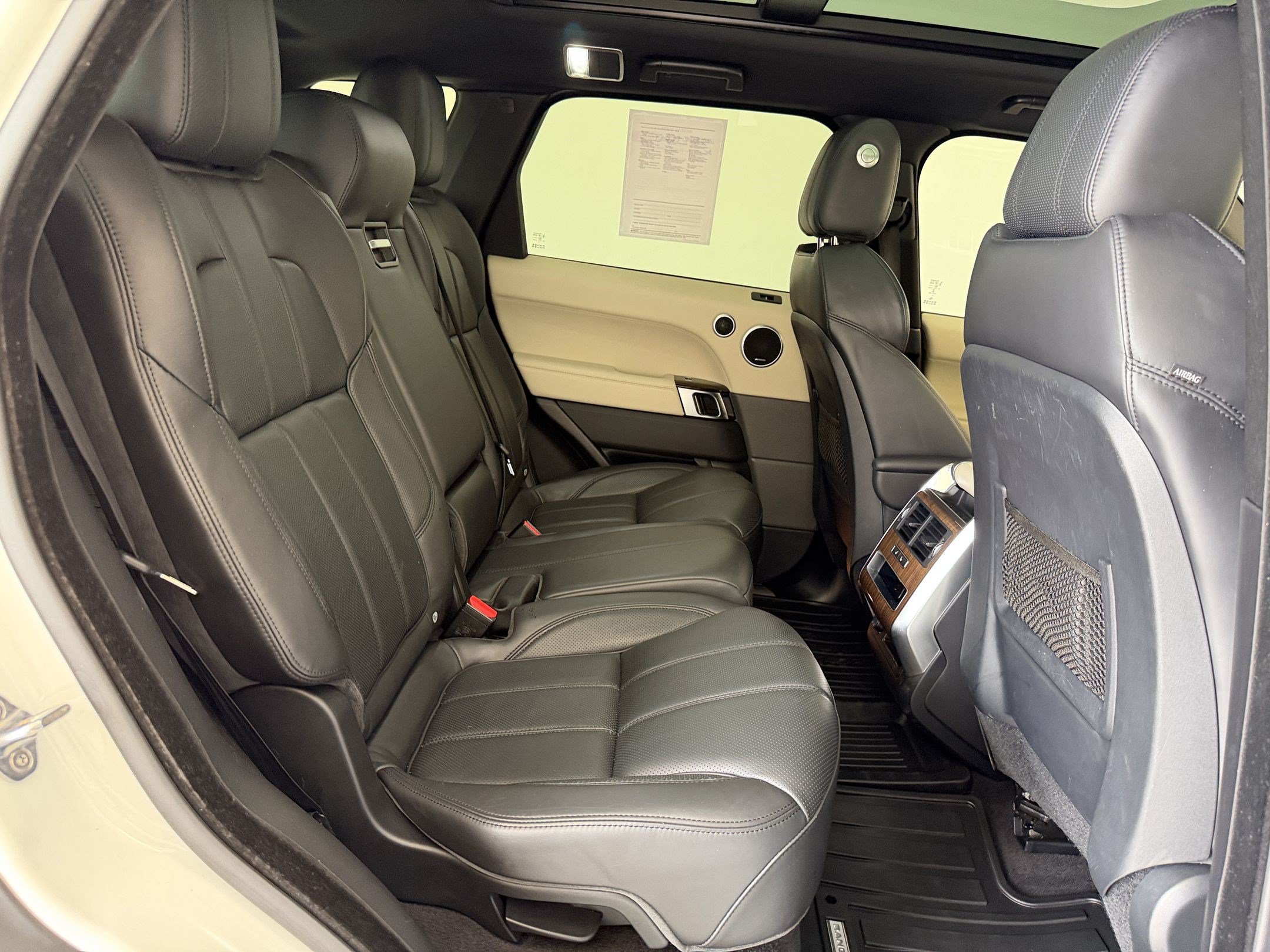 Used 2016 Land Rover Range Rover Sport HSE AWD/4WD image 31