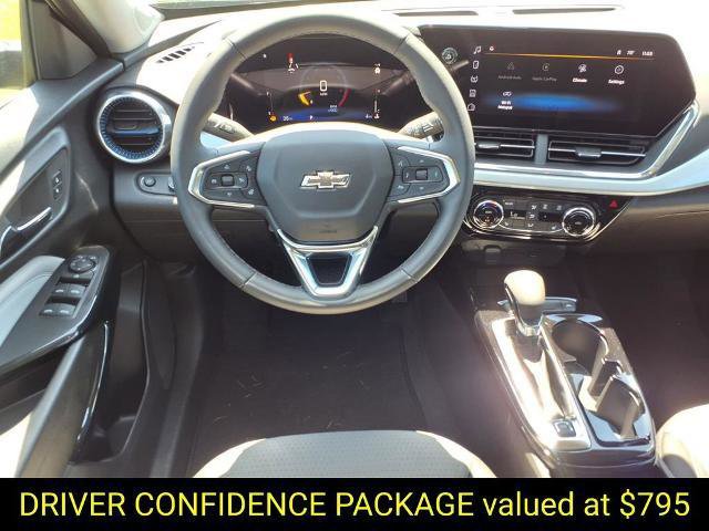 New 2026 Chevrolet Trax LT w/ Driver Confidence Package FWD image 2