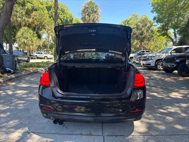 Used 2018 BMW 330i Sedan RWD image 18