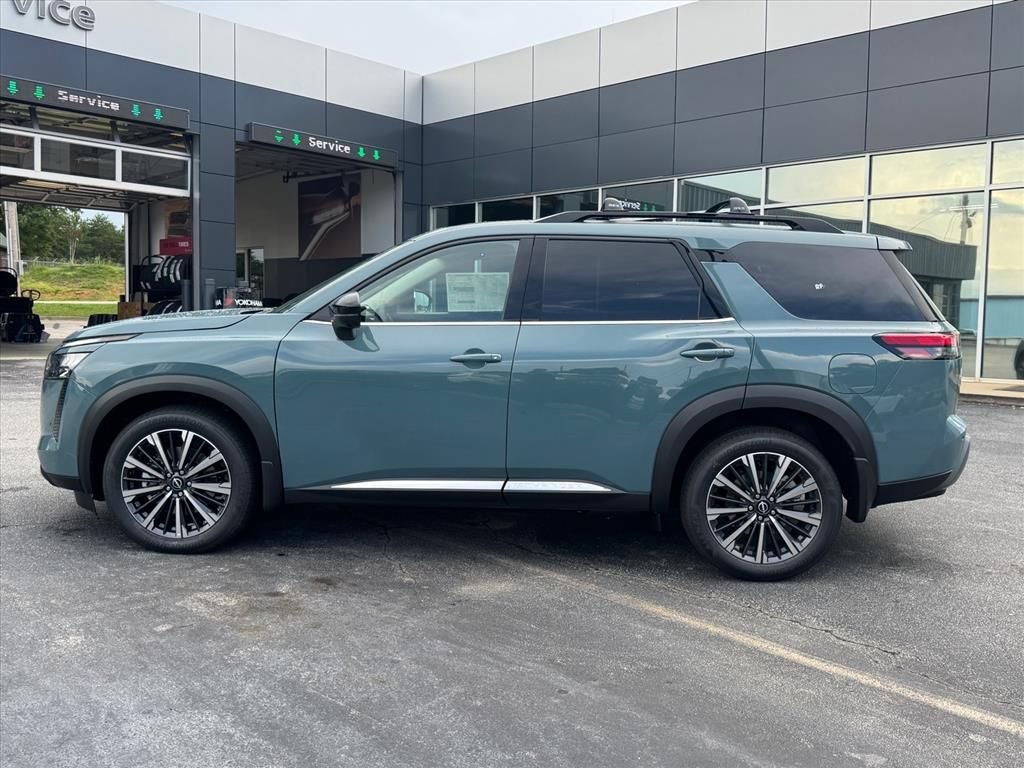 New 2026 Nissan Pathfinder Platinum w/ Lighting Package AWD/4WD image 6