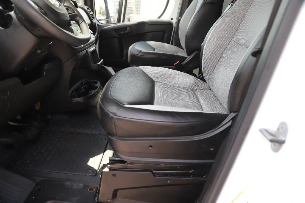 Used 2023 RAM ProMaster 2500 FWD image 23