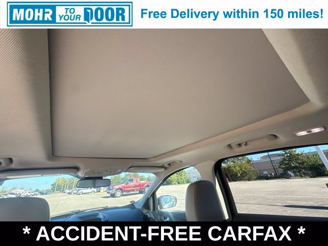 Used 2018 Ford Escape Titanium w/ Ford Safe & Smart Package FWD image 36