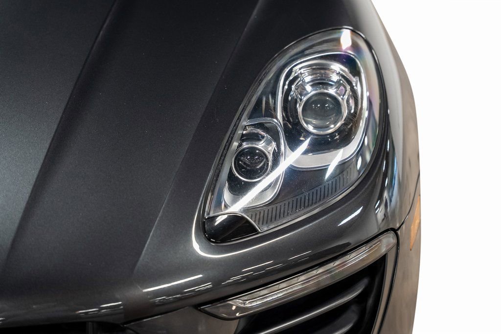 Used 2017 Porsche Macan image 10
