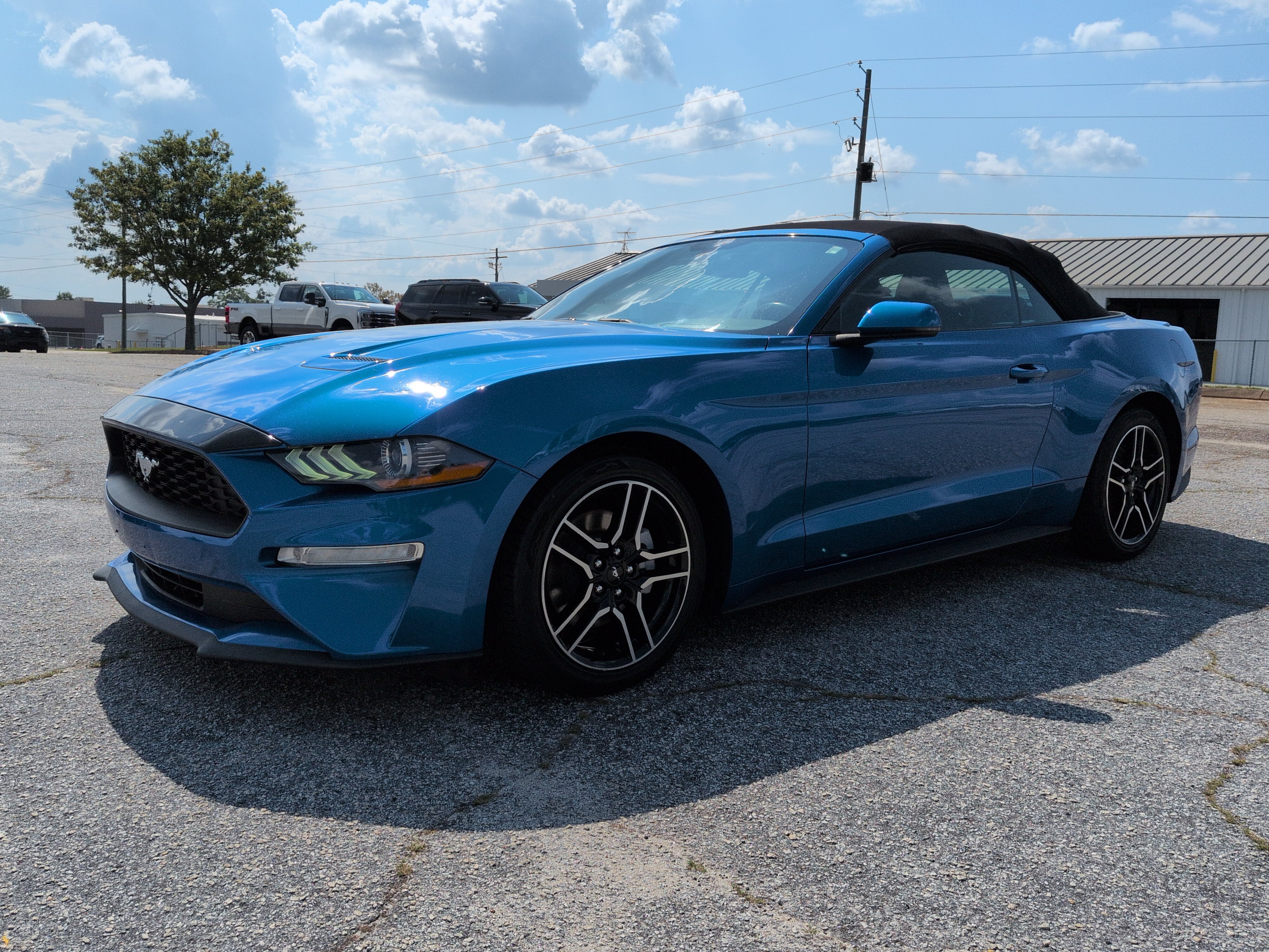 Certified 2020 Ford Mustang Premium RWD image 6