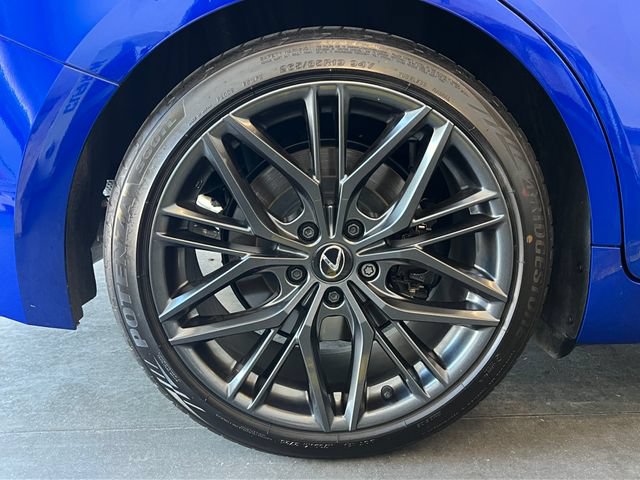 Used 2025 Lexus IS 500 RWD image 11