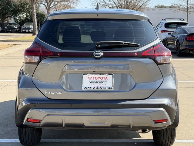 Used 2024 Nissan Kicks S image 5