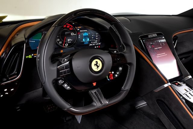Certified 2026 Ferrari Roma Spider RWD image 33