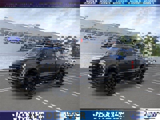 New 2026 Ford F250 4x4 Crew Cab Super Duty image 1