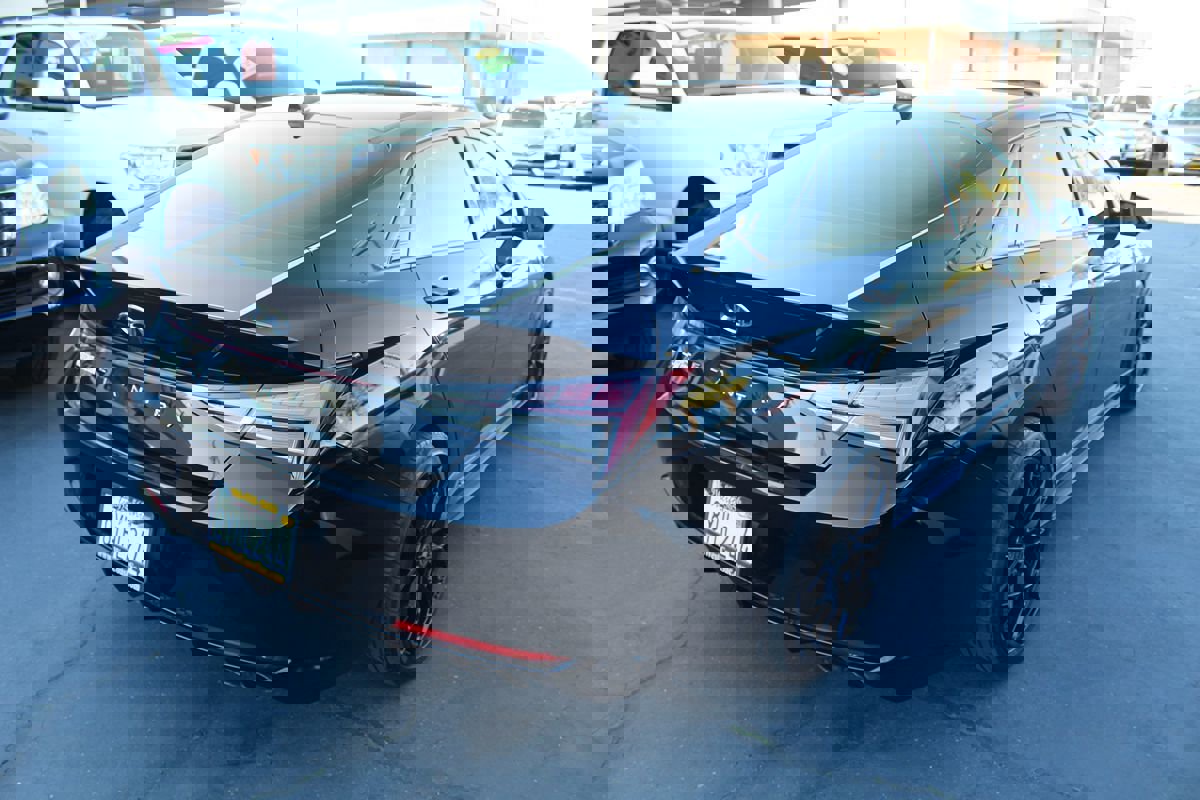 Used 2022 Hyundai Elantra N Line w/ Cargo Package image 7