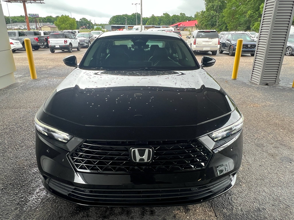 Used 2024 Honda Accord EX-L image 3