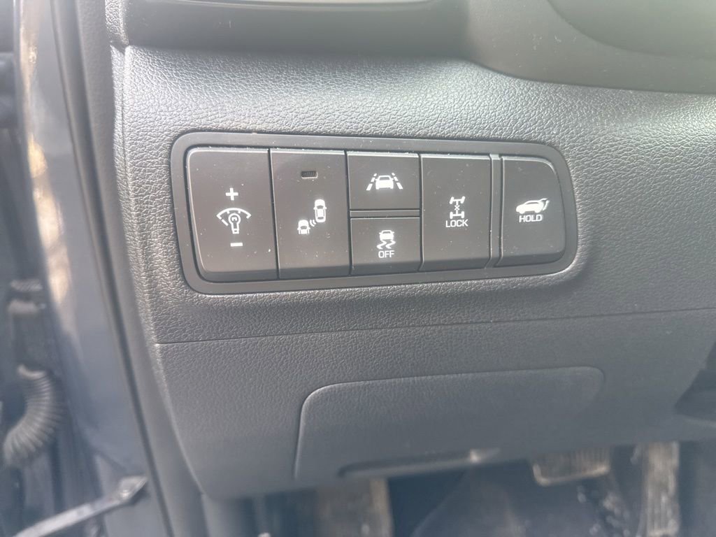 Used 2019 Hyundai Tucson Ultimate w/ Cargo Package image 12