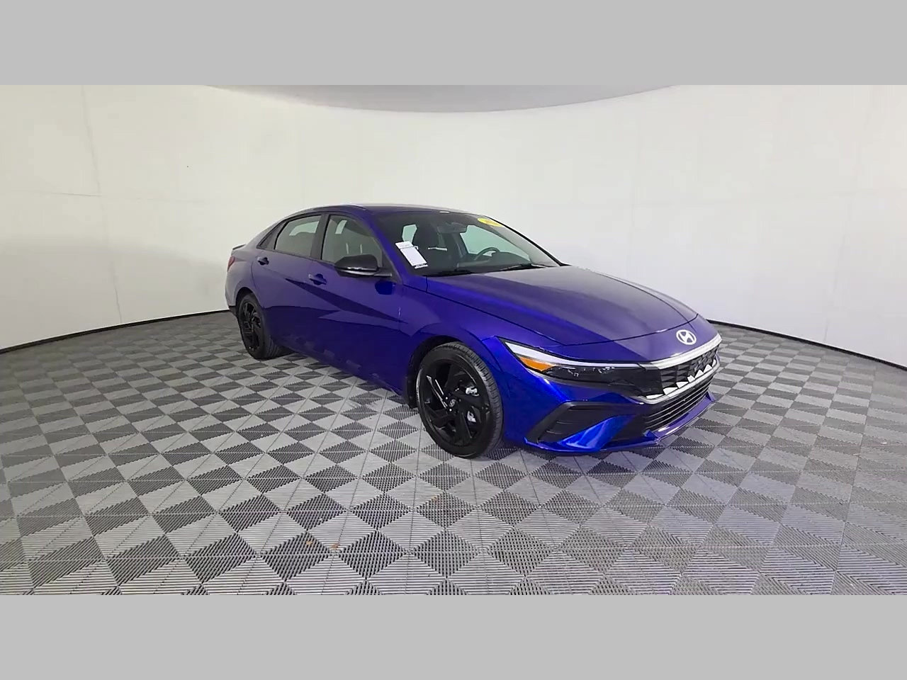 Used 2026 Hyundai Elantra Sport FWD image 33
