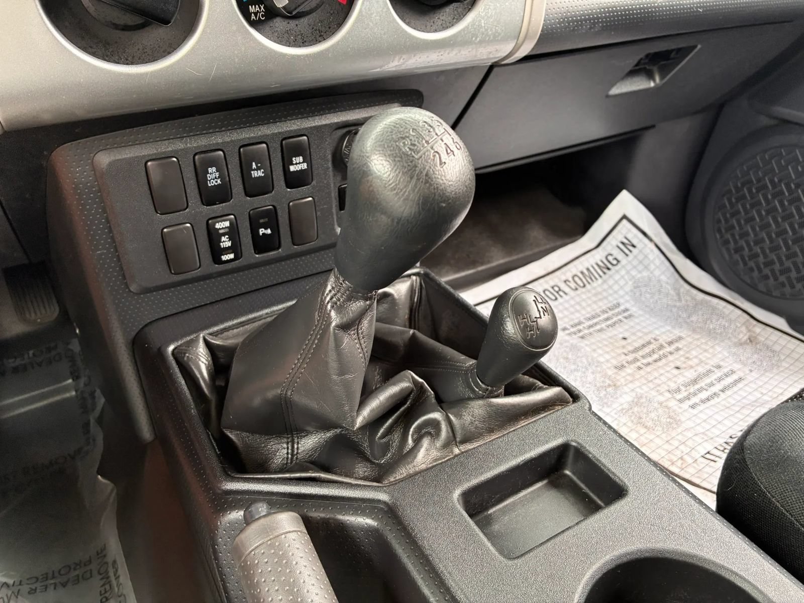 Used 2008 Toyota FJ Cruiser 4WD image 28