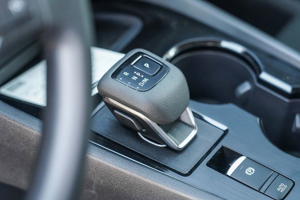 New 2025 Nissan Rogue S image 22