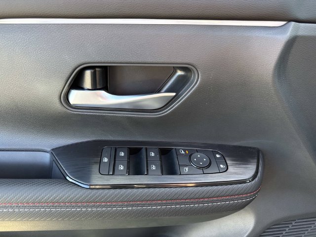 New 2027 Nissan Kicks SR FWD image 22