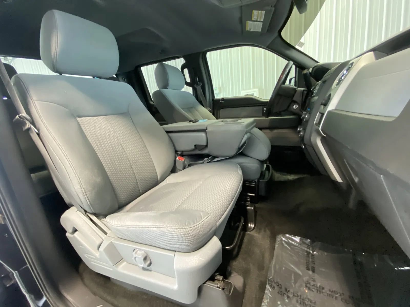 Used 2014 Ford F150 XLT w/ XLT Chrome Package AWD/4WD image 25