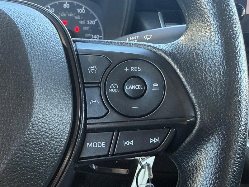 Used 2024 Toyota Corolla LE image 14