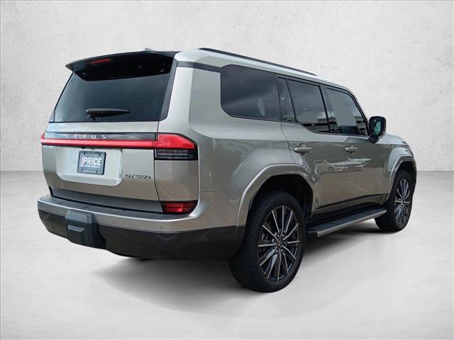 Used 2024 Lexus GX 550 AWD/4WD image 5