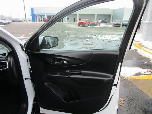 Used 2018 Chevrolet Equinox LT image 25