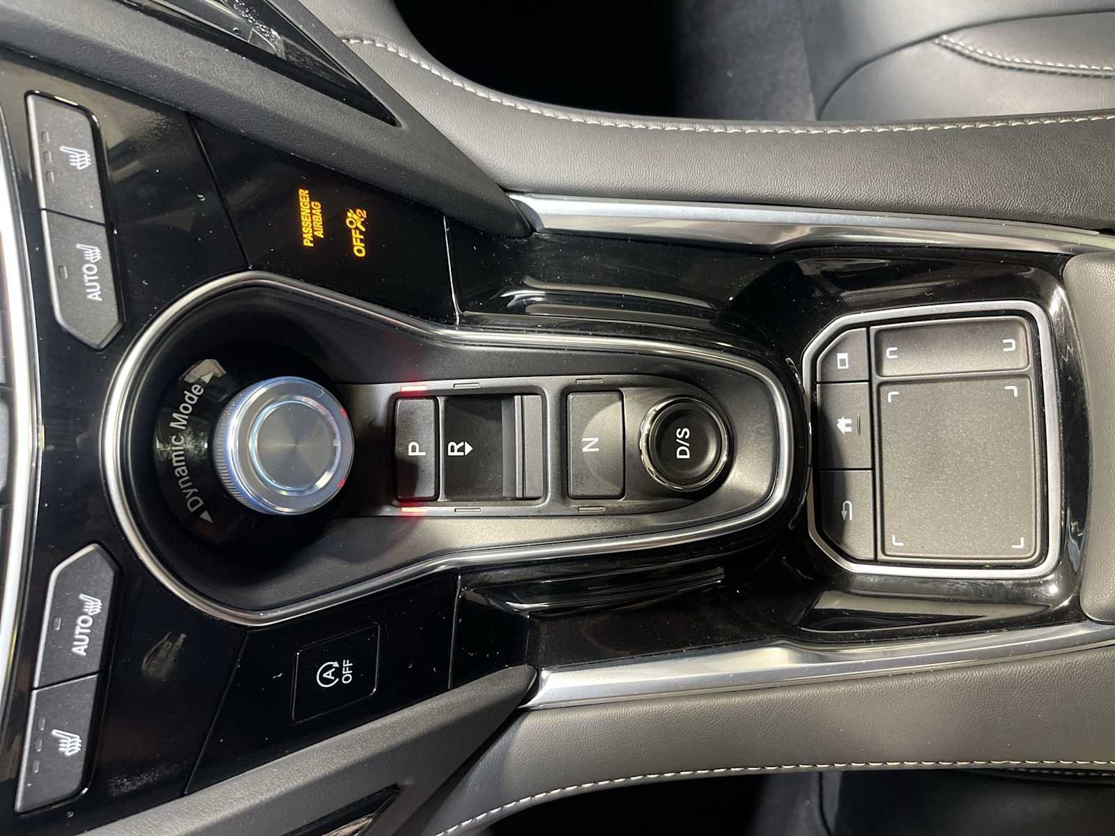 Certified 2024 Acura RDX SH-AWD w/ Technology Package image 17