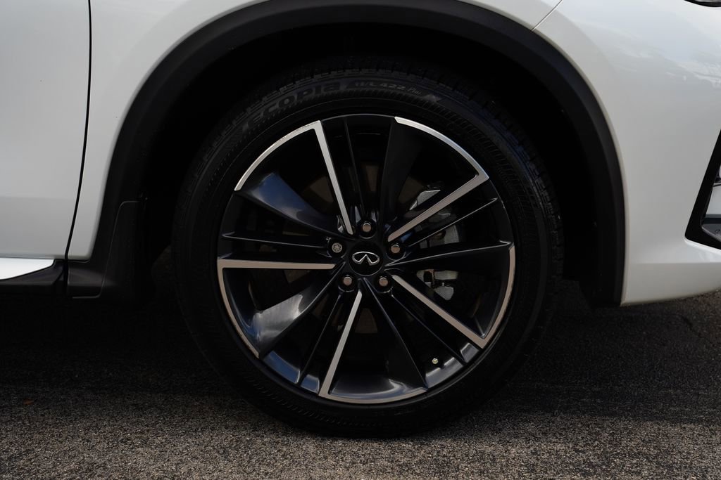Used 2023 INFINITI QX50 Sport image 9