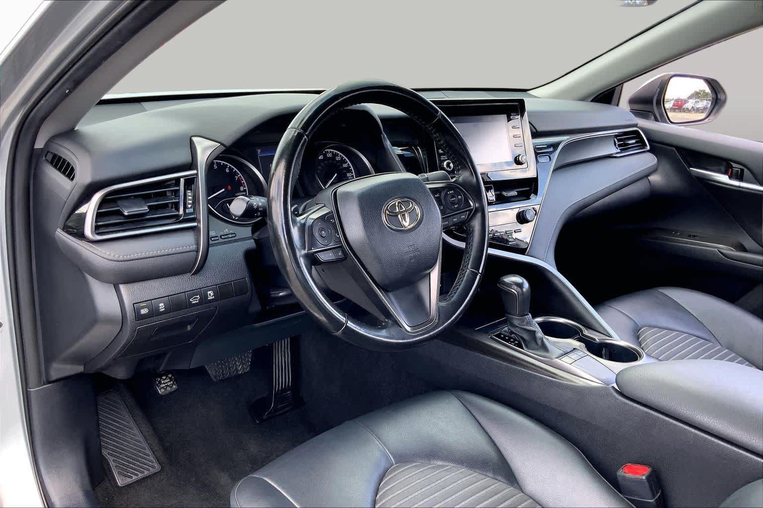 Used 2024 Toyota Camry SE FWD image 17