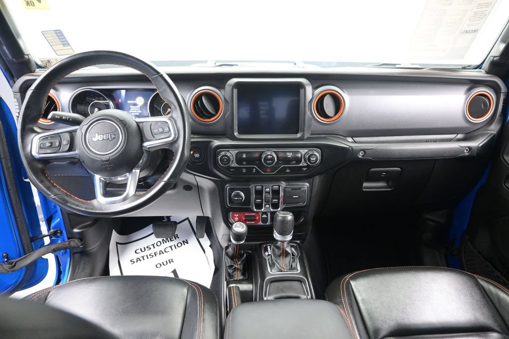 Used 2023 Jeep Gladiator Mojave w/ LED Lighting Group AWD/4WD image 16