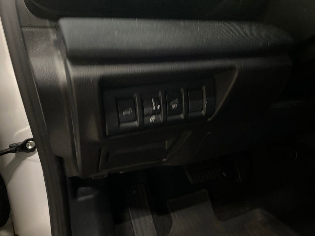 Used 2020 Subaru Outback Premium w/ Popular Package #1 image 27