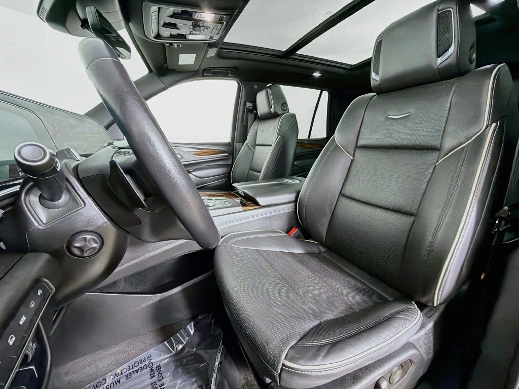 Used 2023 Cadillac Escalade Premium Luxury w/ Touring Package AWD/4WD image 22
