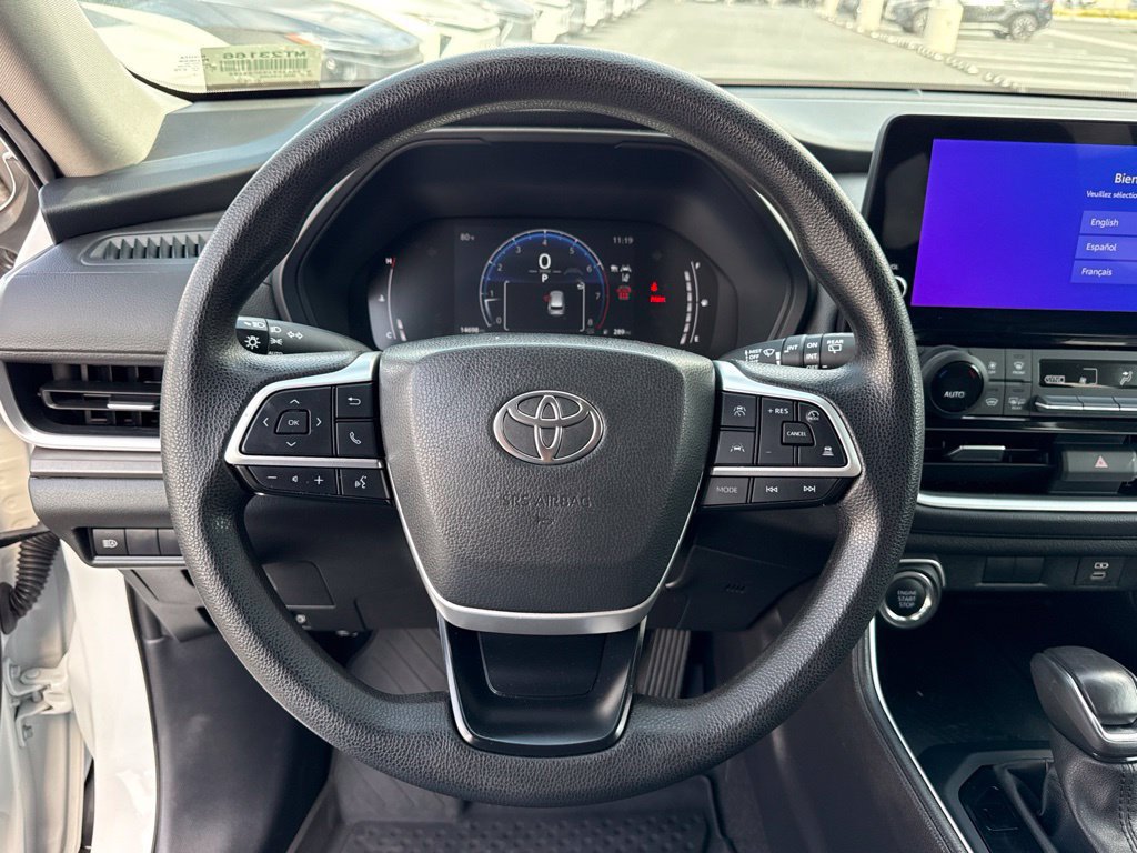Certified 2025 Toyota Grand Highlander FWD image 23