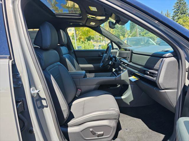 New 2025 Hyundai Santa Fe Calligraphy AWD/4WD image 10