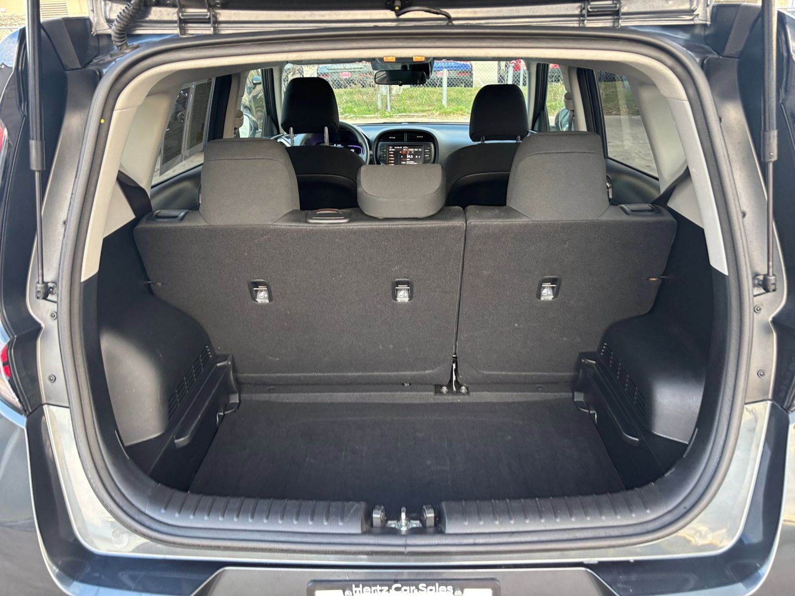 Used 2025 Kia Soul LX w/ Option Group 015 image 29