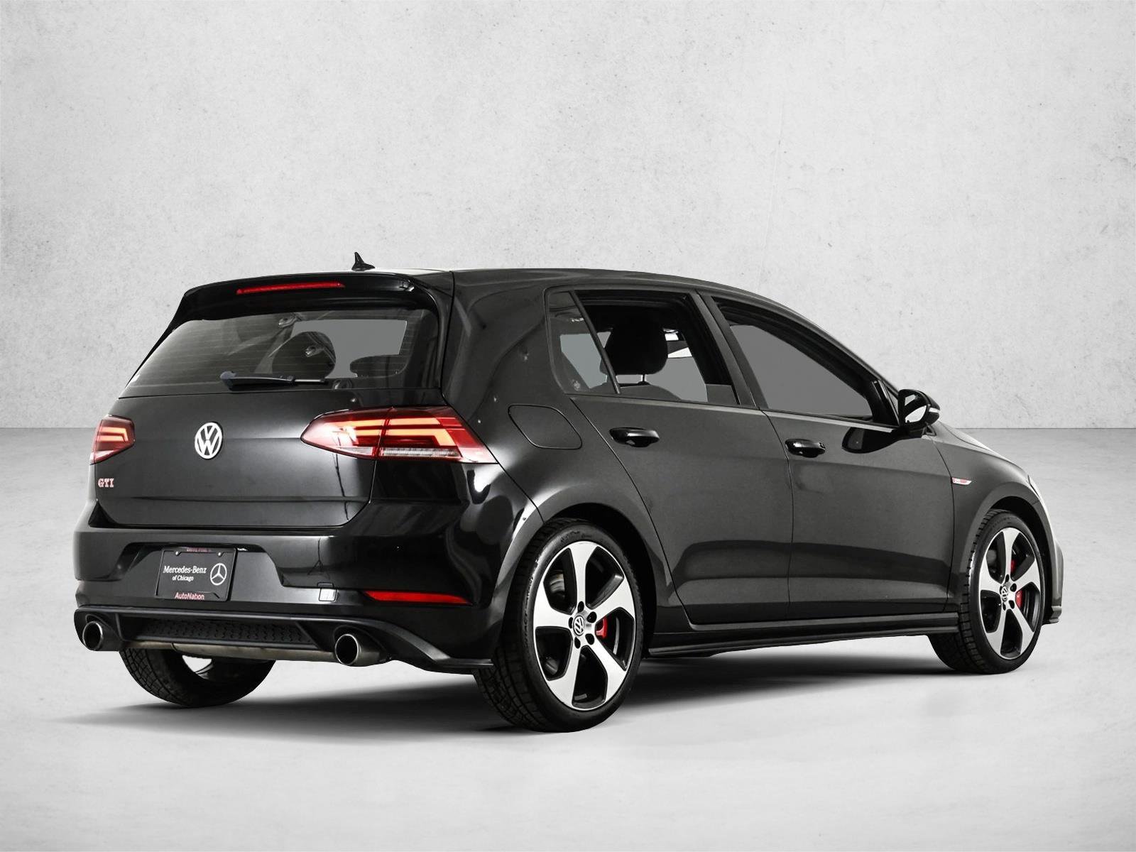 Used 2019 Volkswagen Golf 4-Door FWD image 5