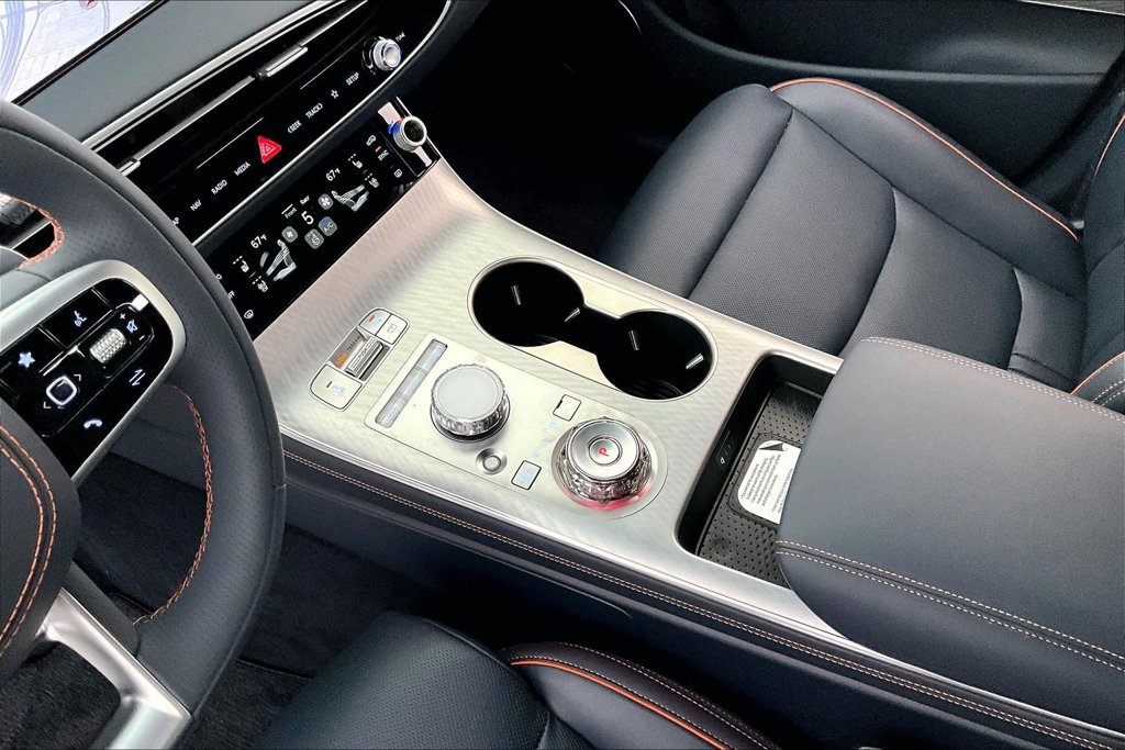 New 2026 Genesis GV70 2.5T Sport Prestige AWD/4WD image 23