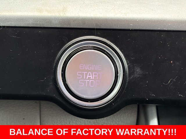 Used 2023 Kia Carnival LX FWD image 25