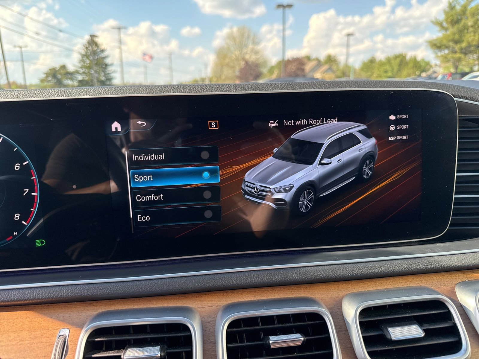 Used 2020 Mercedes-Benz GLE 350 4MATIC image 33