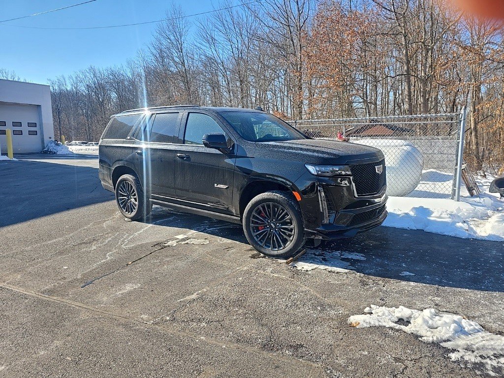 Certified 2024 Cadillac Escalade V w/ Heavy-Duty Trailer Package