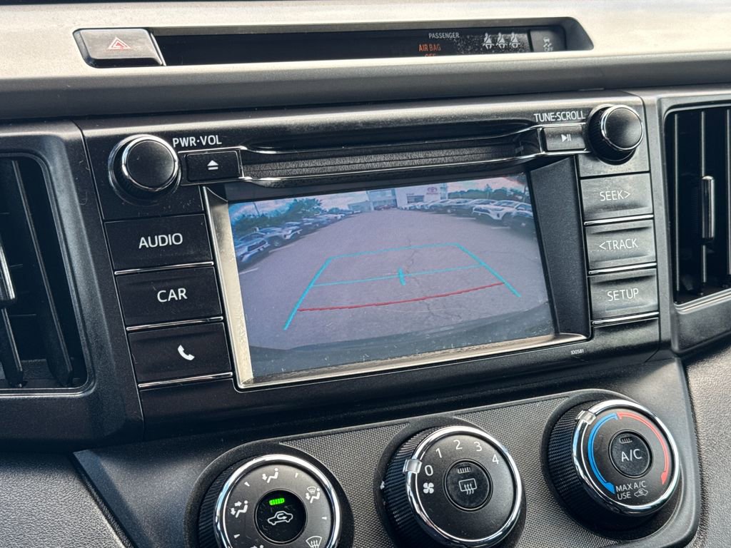 Used 2018 Toyota RAV4 LE w/ All Weather Liner Package AWD/4WD image 23