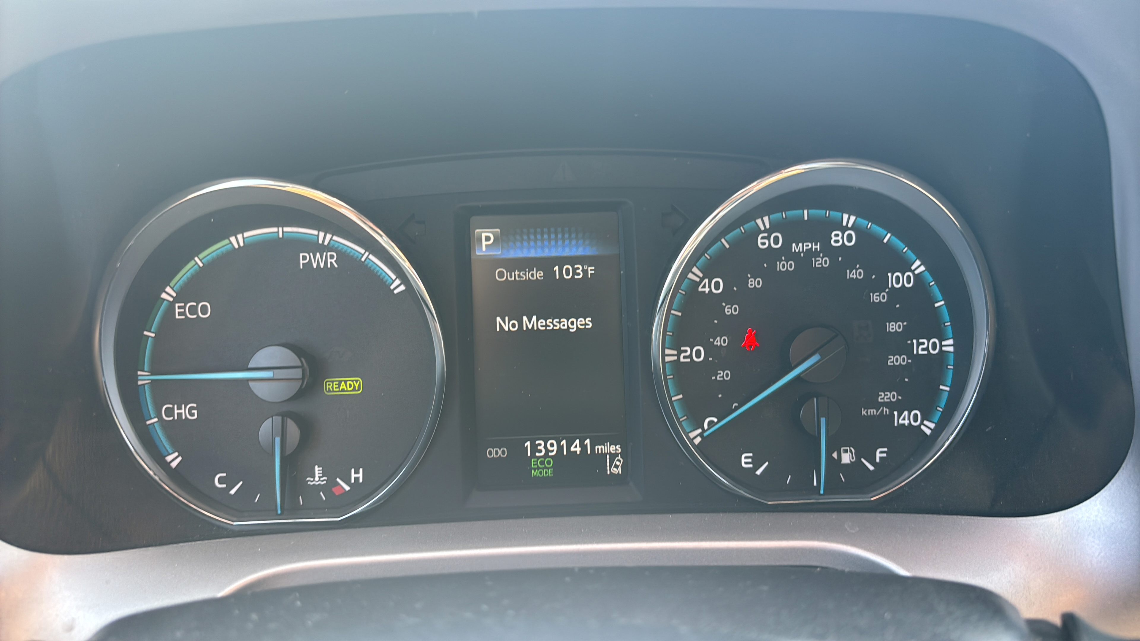 Used 2017 Toyota RAV4 XLE AWD/4WD image 23
