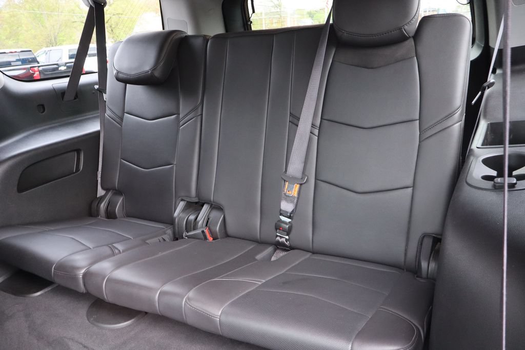 Used 2016 Cadillac Escalade ESV Luxury RWD image 29