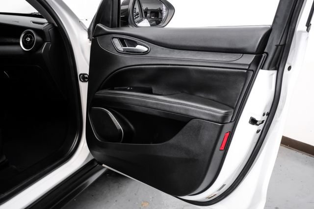 Used 2019 Alfa Romeo Stelvio w/ Nero Edizione RWD image 57