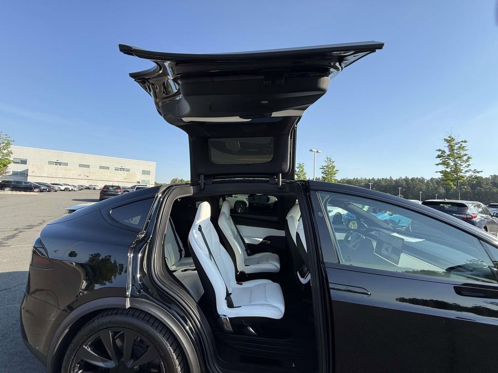 Used 2022 Tesla Model X Plaid AWD/4WD image 21