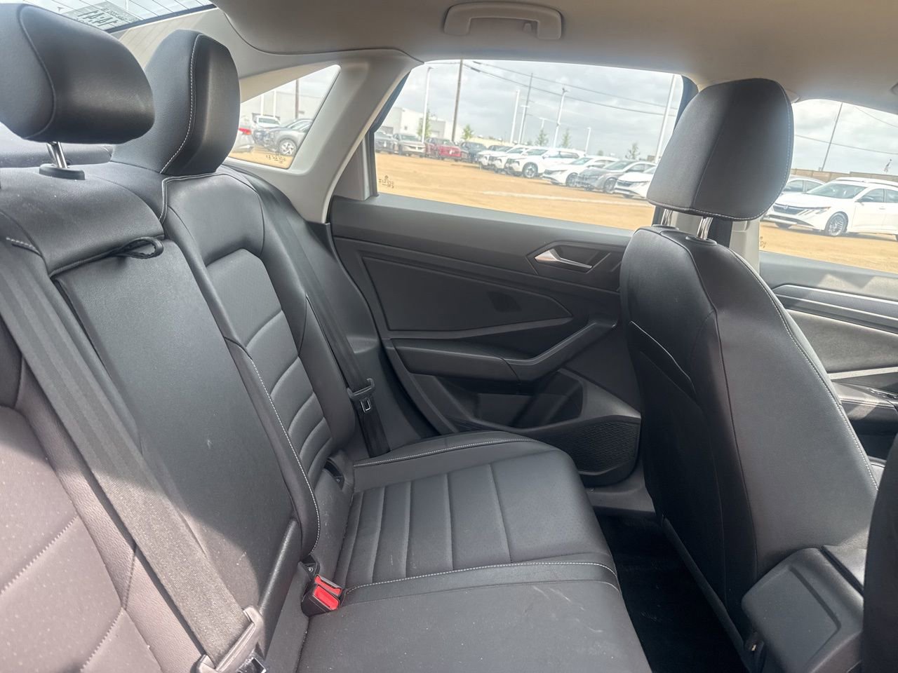 Used 2024 Volkswagen Jetta SE image 26