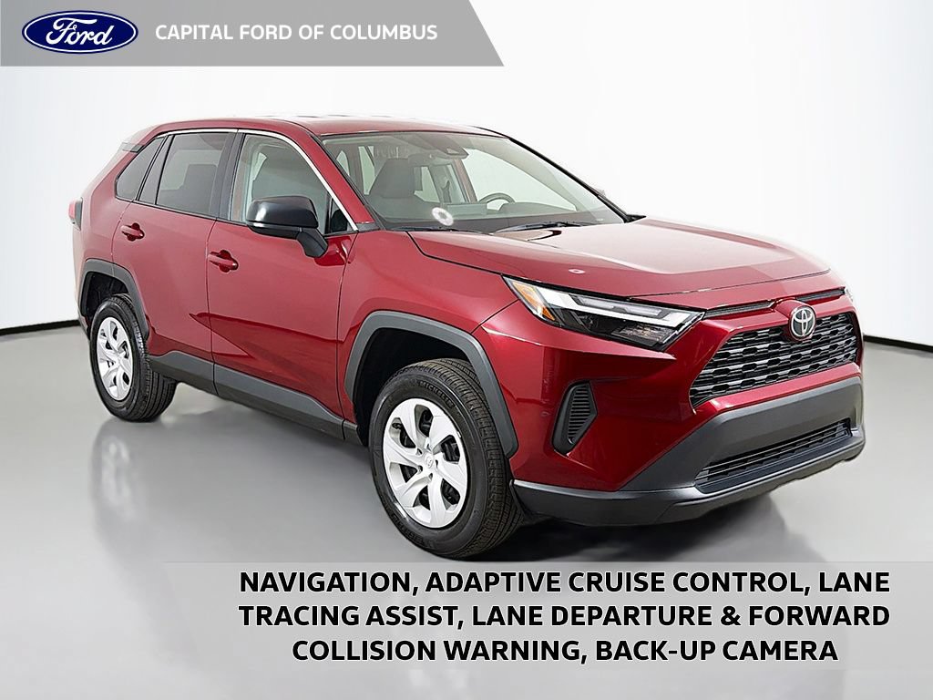 Used 2025 Toyota RAV4 LE AWD/4WD image 1