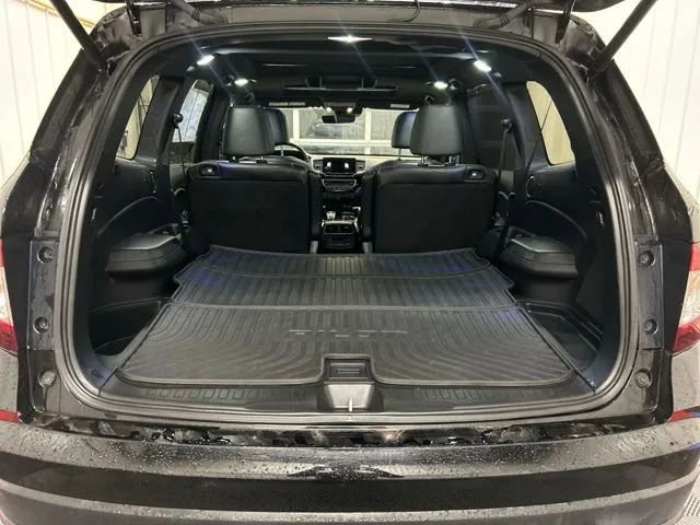 Used 2022 Honda Pilot Black Edition image 11