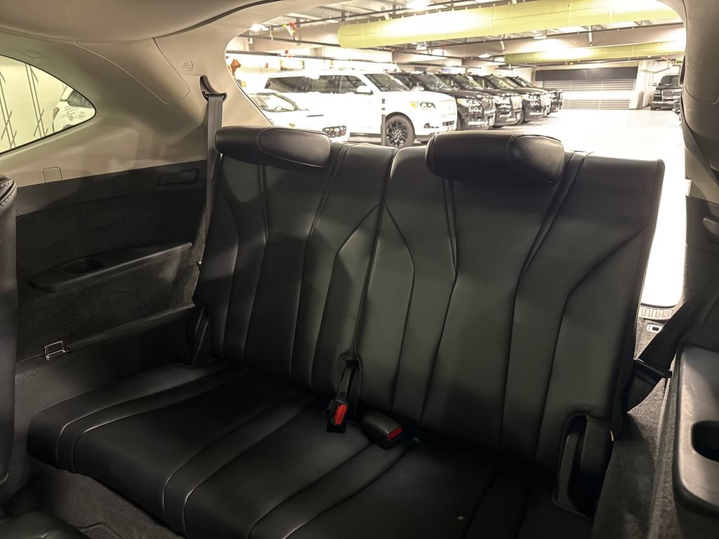 Used 2022 Acura MDX SH-AWD w/ Technology Package image 25