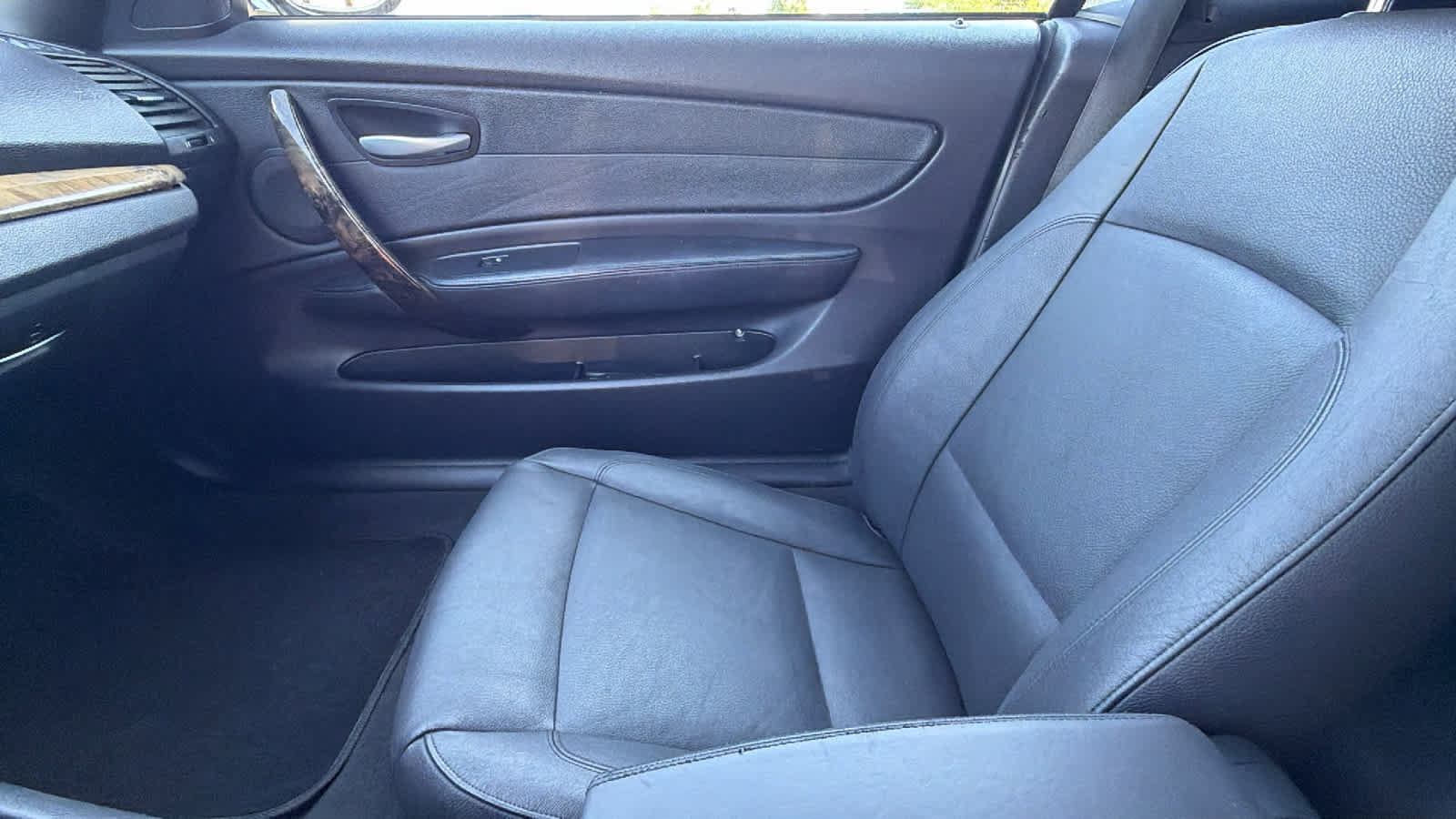 Used 2008 BMW 135i Convertible RWD image 12