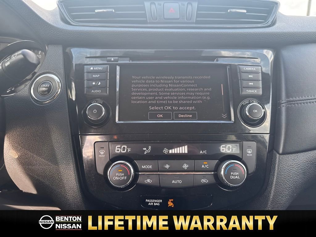 Used 2019 Nissan Rogue SL w/ Premium Package image 15