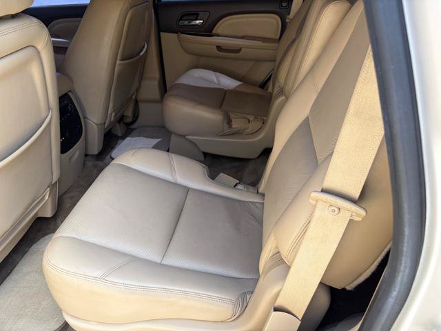 Used 2013 GMC Yukon Denali AWD/4WD image 14